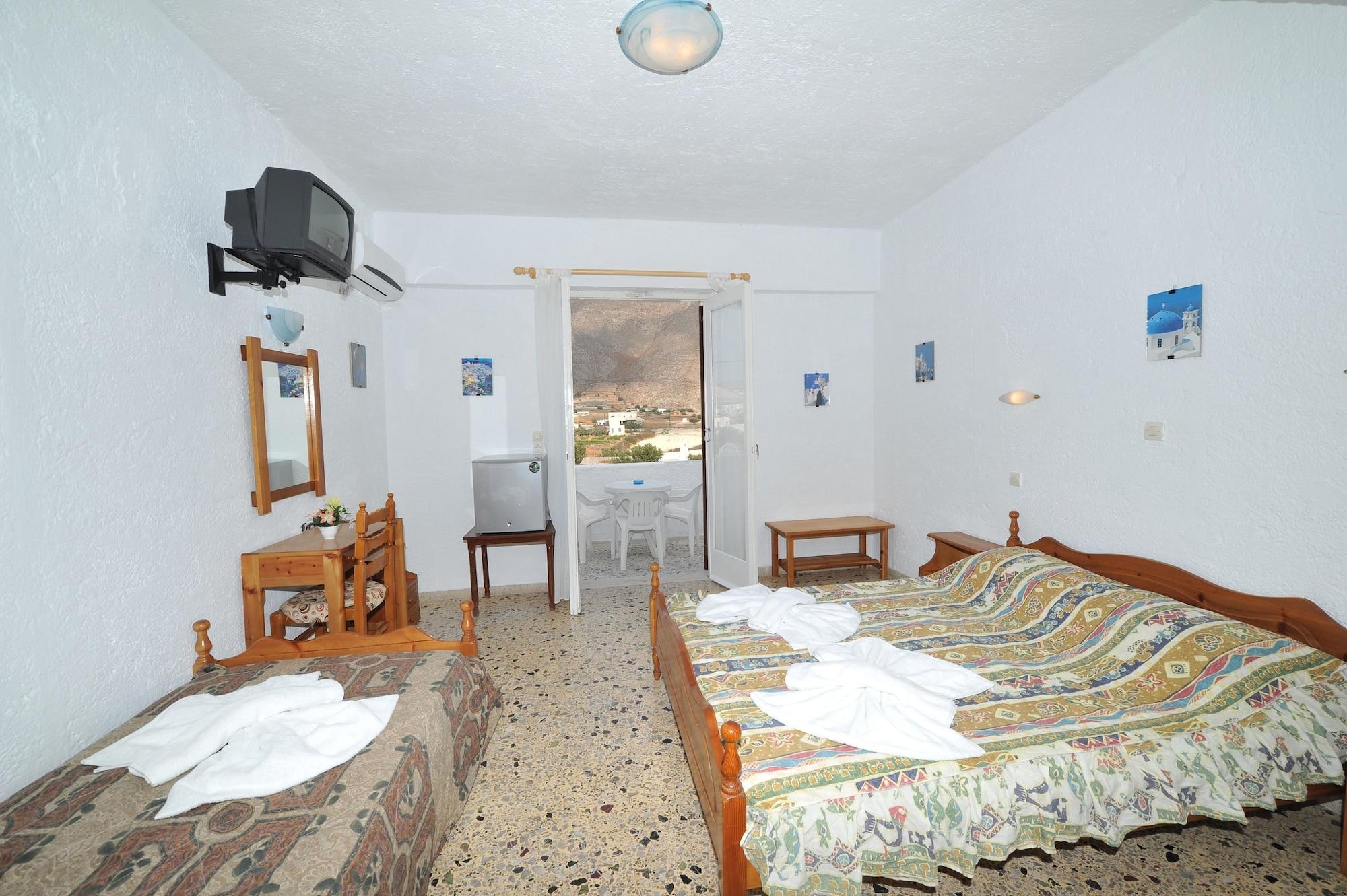 Santa Irini Hotel Perissa  Dış mekan fotoğraf