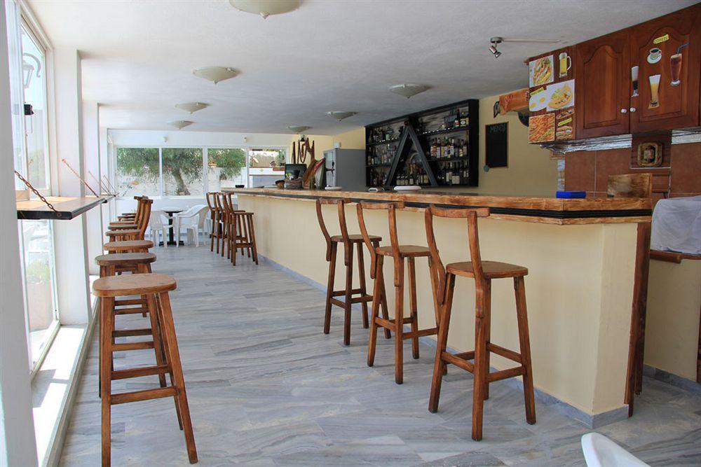 Santa Irini Hotel Perissa  Dış mekan fotoğraf