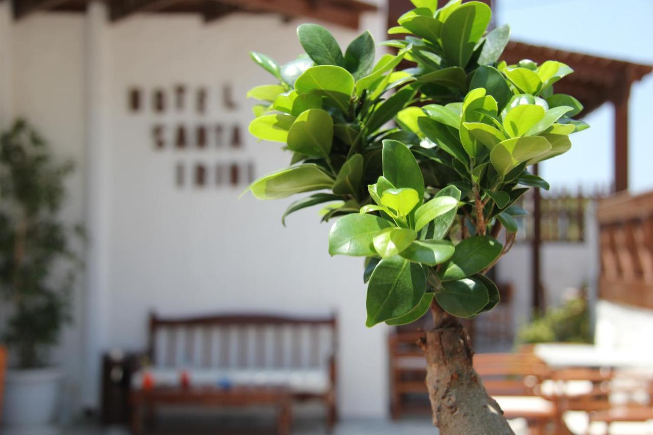 Santa Irini Hotel Perissa  Dış mekan fotoğraf